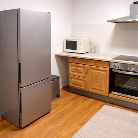 Appartement And Spacious Living In *